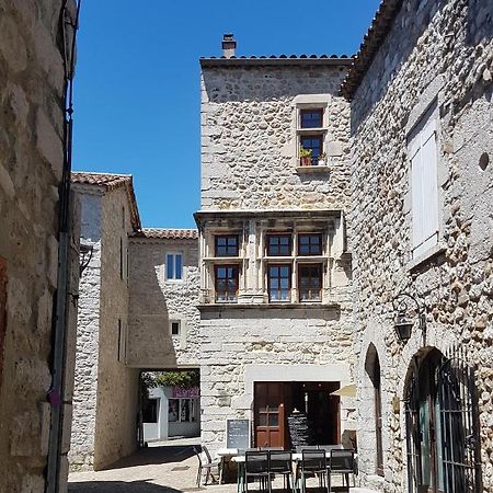 Maison Du Baron - Centre Historique De Ruoms Exterior photo